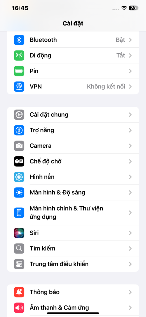 Người chơi tìm kiếm phần cài đặt chung để thực hiện việc cấp quyền cho ứng dụng  